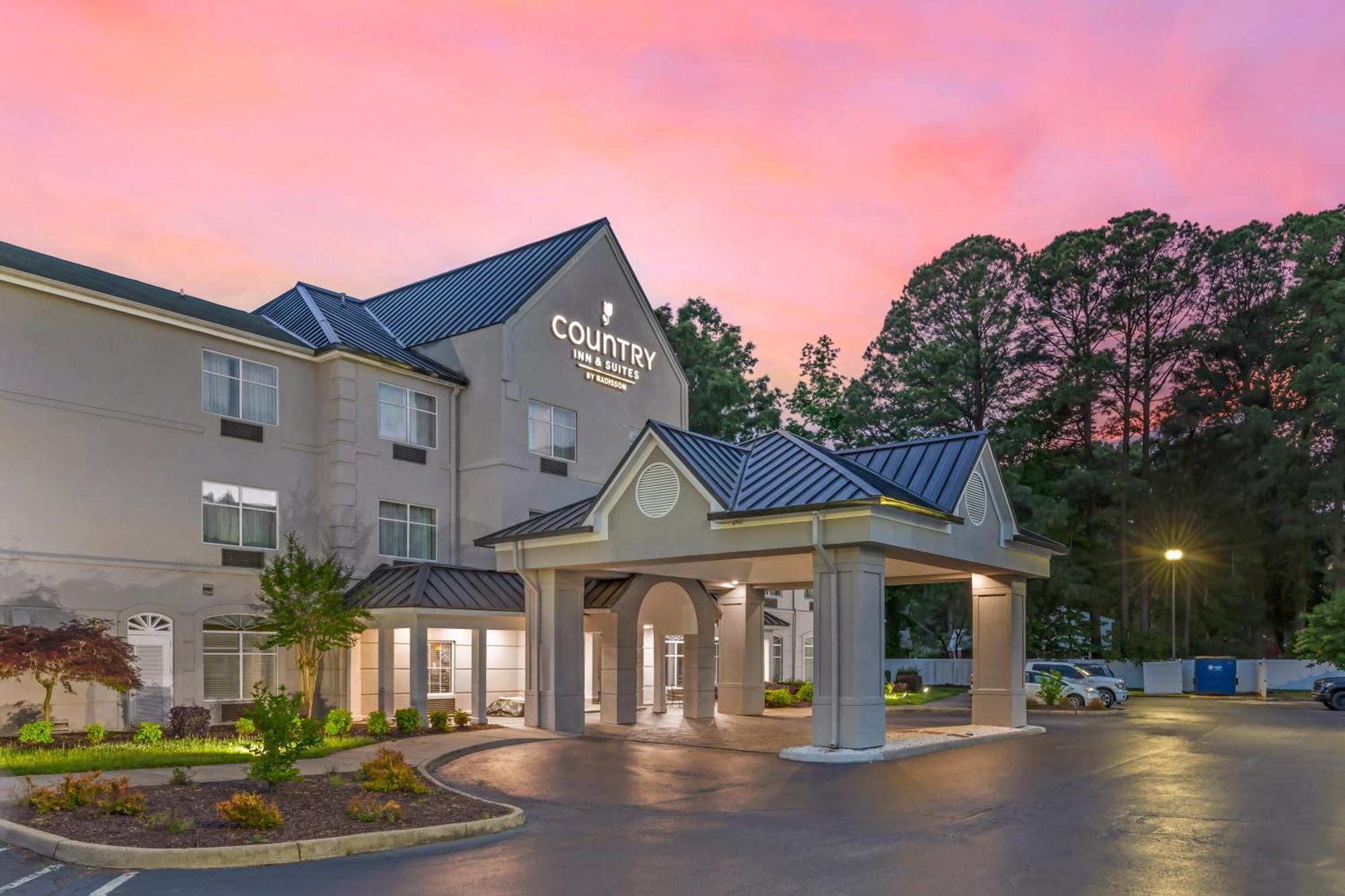 Country Inn & Suites By Radisson, Newport News South, Va Esterno foto