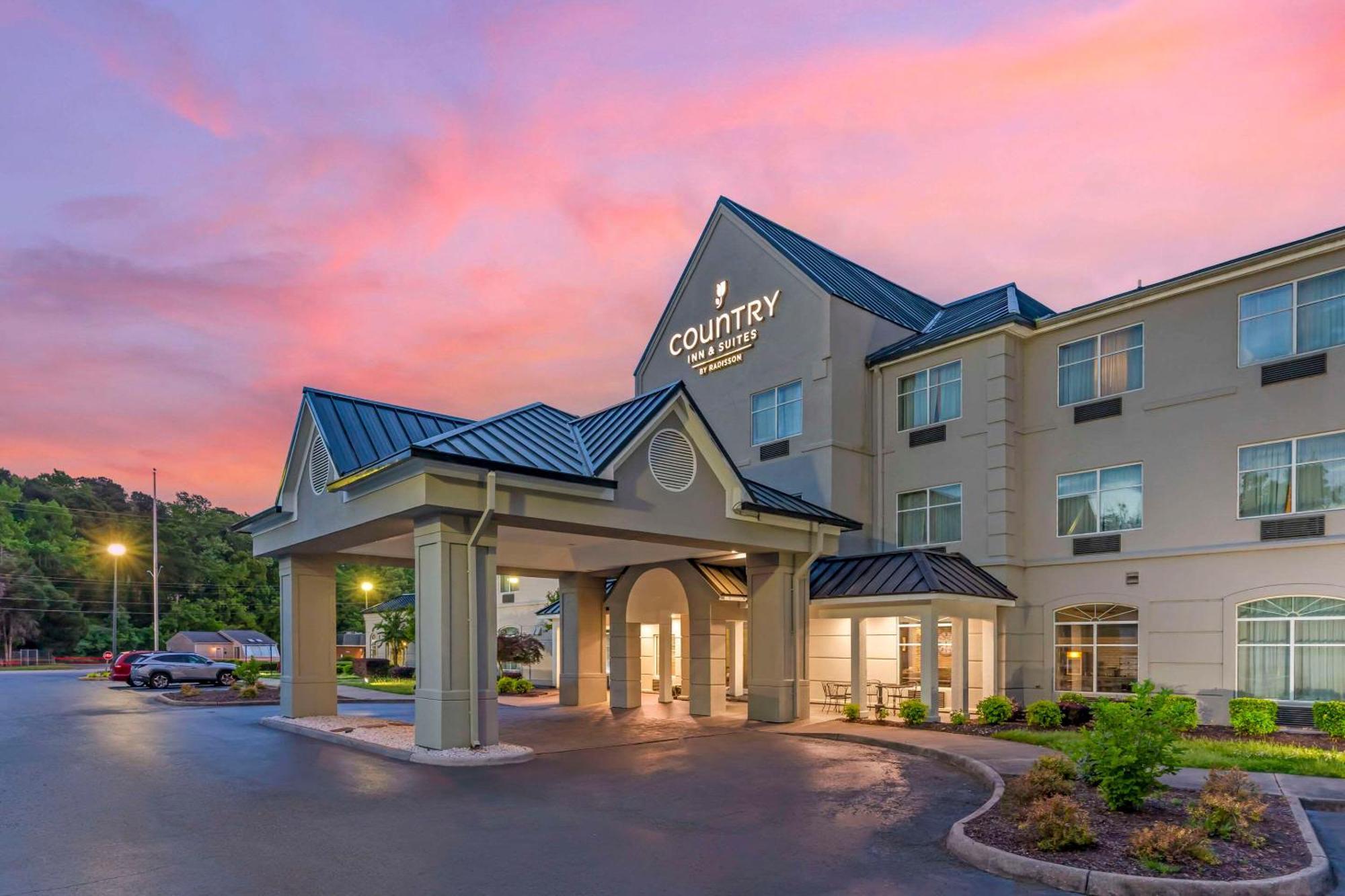 Country Inn & Suites By Radisson, Newport News South, Va Esterno foto