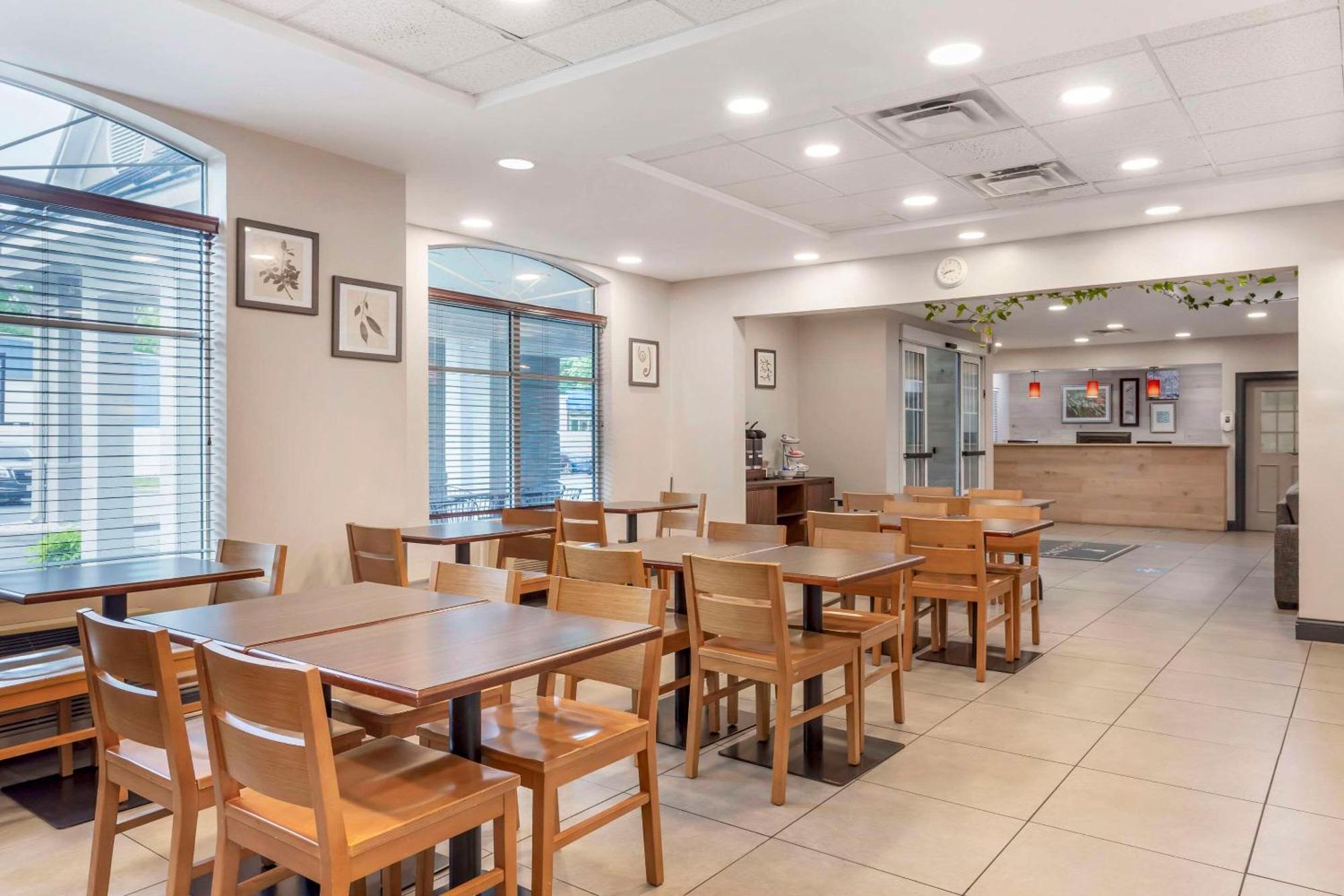 Country Inn & Suites By Radisson, Newport News South, Va Esterno foto