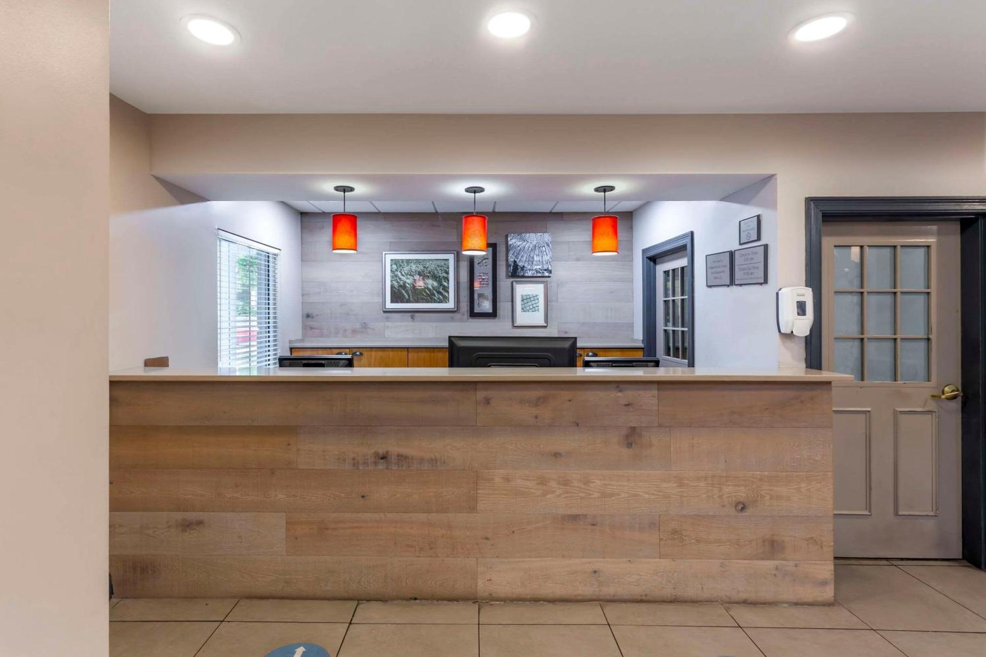 Country Inn & Suites By Radisson, Newport News South, Va Esterno foto